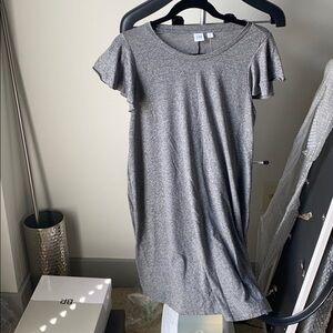 NWT flutter sleeve t shirt dress gray GAP szM